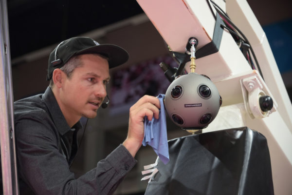 Telekom Magenta - Camera Check