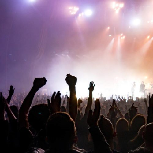International Music Award - Crowd dancing